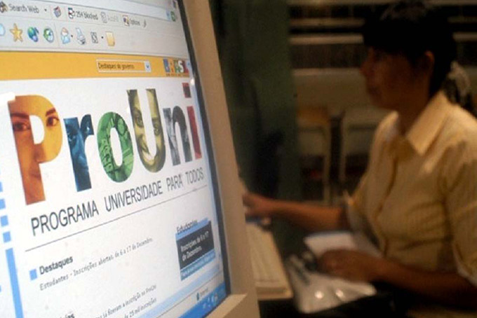 ProUni: termina hoje prazo para selecionados comprovarem dados