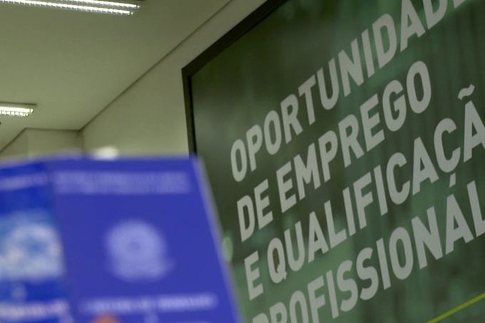 SineBahia divulga vagas de emprego para esta segunda-feira (02)