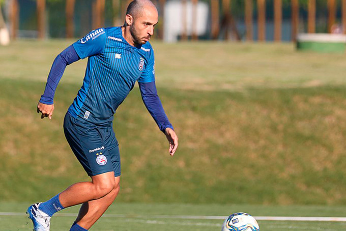 Sem espaço, Régis pode deixar o Bahia; Cruzeiro é o principal interessado