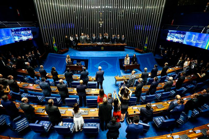 Congresso Nacional pode analisar hoje veto de Bolsonaro a regras do orçamento impositivo