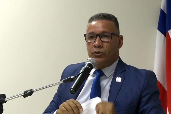 Vereador cobra cumprimento de lei que garante dados sobre pacientes nos prontuários