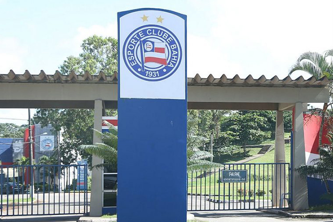 Conselho do Bahia aprova parecer sobre venda do Fazendão
