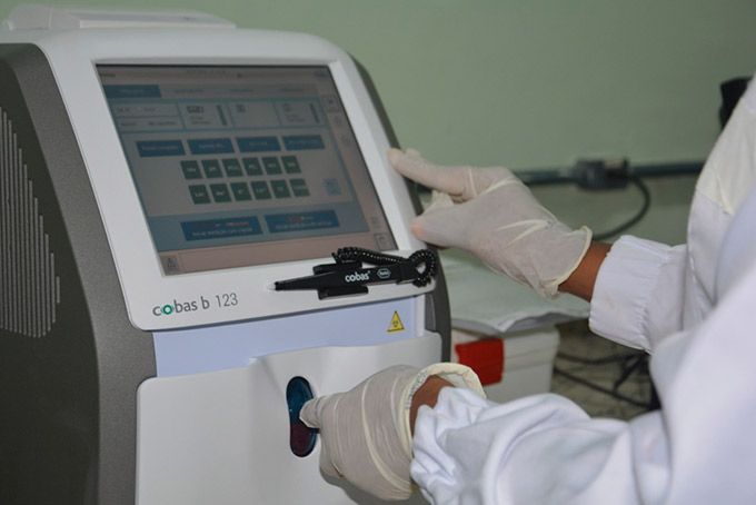 Hospital ganha equipamento que realiza mais de 20 exames em minutos