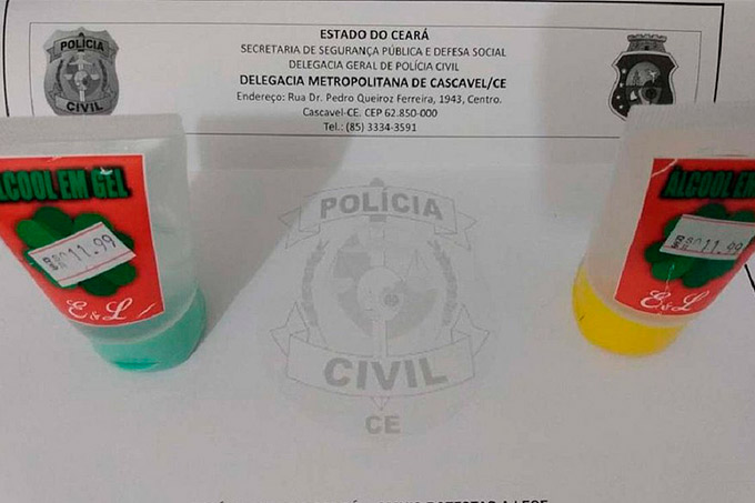 Dona de farmácia é presa após subir preço do álcool gel de R$ 1,99 para R$ 11,99