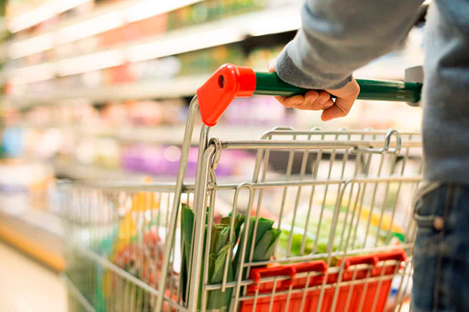 Ovo, leite e feijão tem alta dentro da expectativa em supermercados, diz Abase