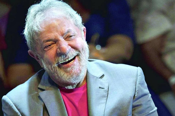 Pela primeira vez Lula defende impeachment de Bolsonaro