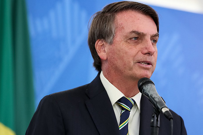 Bolsonaro: 'Remédio demasiado' contra vírus terá efeito desastroso'