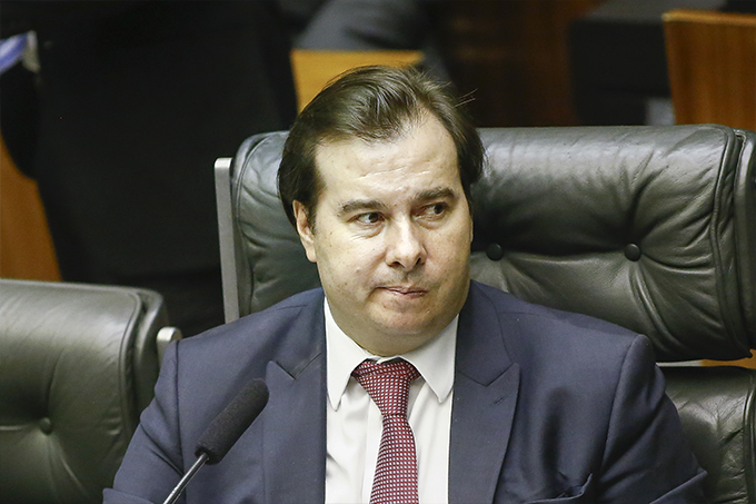 Maia cobra planejamento do governo ante crise do coronavírus