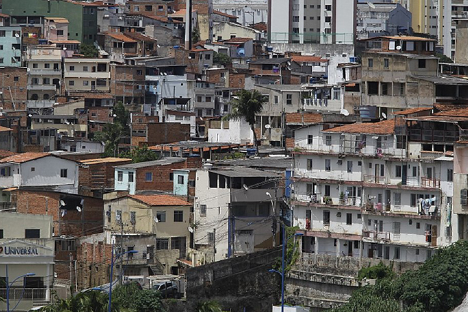 Número de infectados pode triplicar em dez dias na Bahia sem isolamento