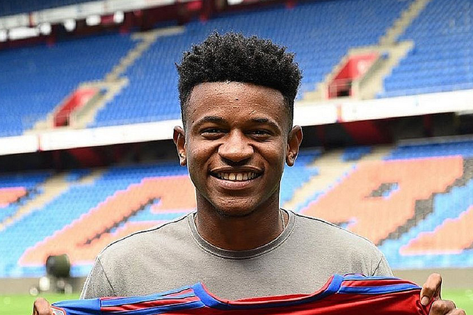 Em isolamento, Ramires conta rotina e adaptação ao futebol europeu
