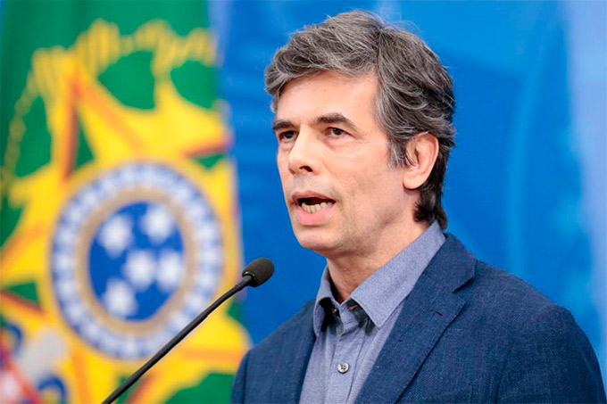 Ministério da Saúde sinaliza ampliar exames rápidos para trabalhadores