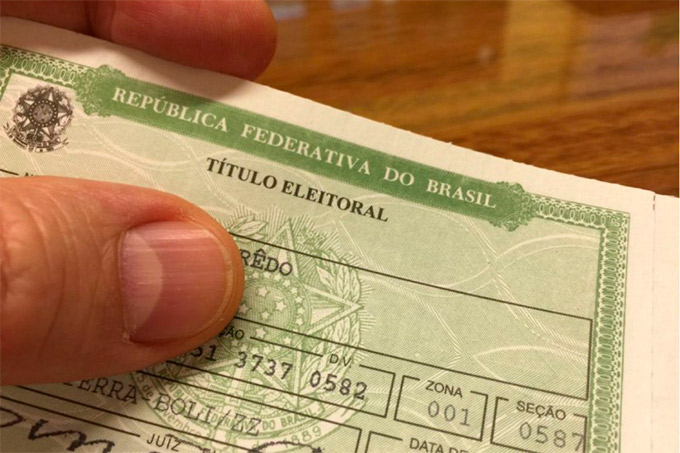 Termina hoje prazo para regularizar título de eleitor