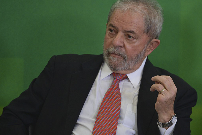 TRF4 mantém condenação de Lula no caso do sítio em Atibaia