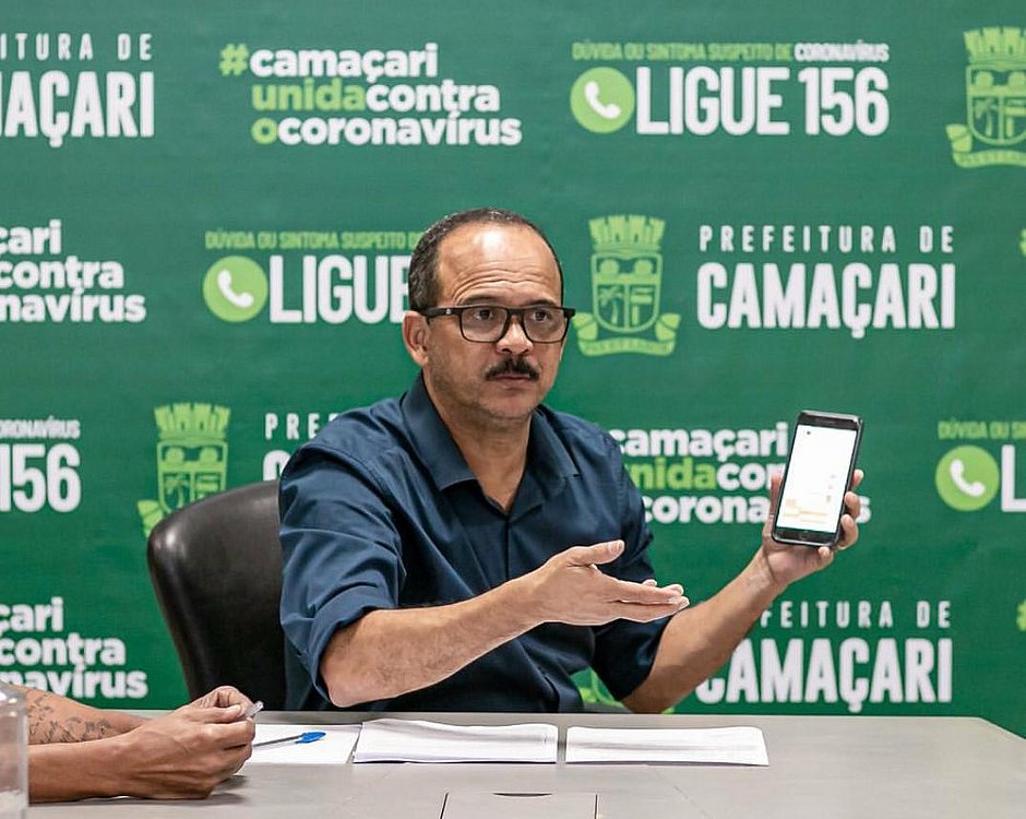 Prefeito de Camaçari retoma agenda pública após testar negativo 