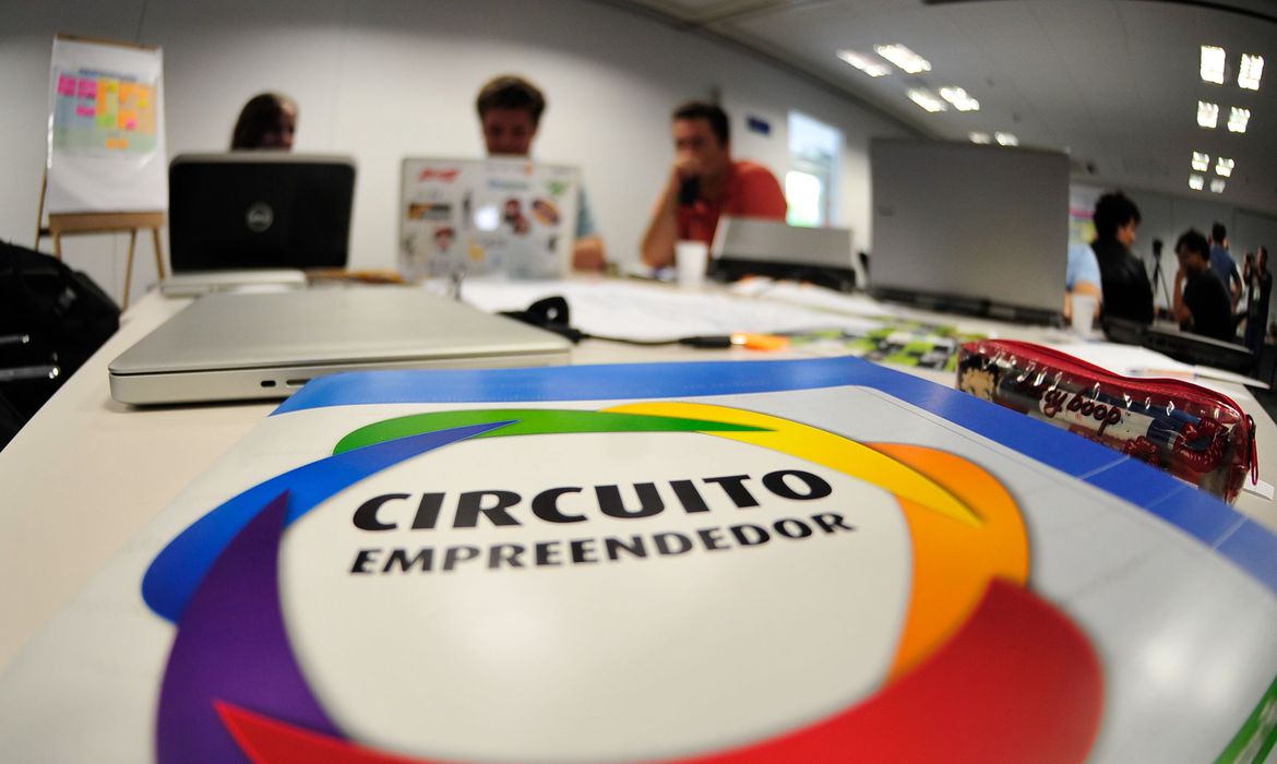 Pandemia leva startups a desenvolverem produtos contra covid-19 