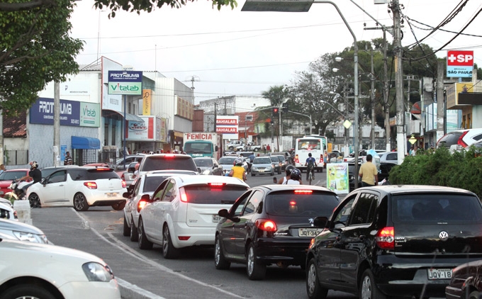 Prefeitura publica novo decreto e prorroga medidas até o dia 31; confira
