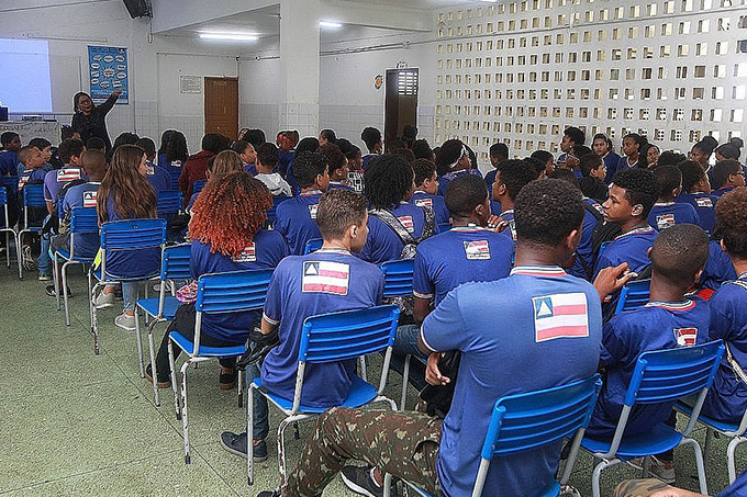 Aulas nas escolas estaduais continuam suspensas por mais 15 dias