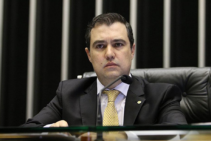 Deputado federal Luiz Lauro Filho morre aos 41 anos