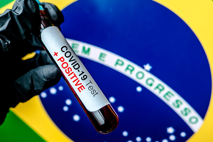 Com 13.140 novos casos de covid-19, Brasil é o 3º país mais afetado pela doença