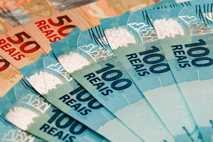 Senado aprova MP do aumento do salário mínimo para R$ 1.045
