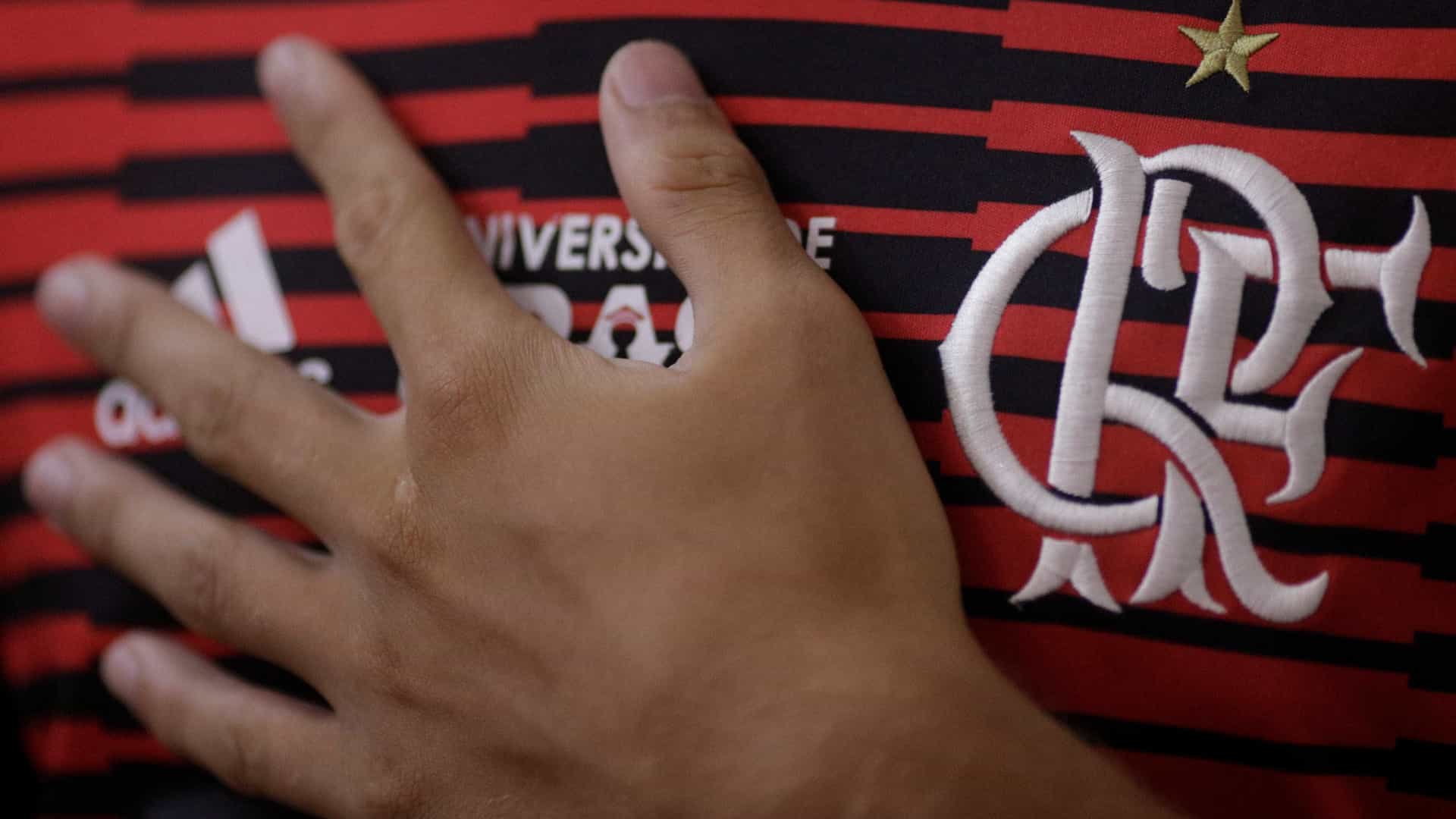 Flamengo aposta em novo patrocínio para diminuir prejuízo