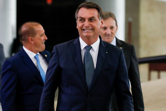 Bolsonaro diz não estar preocupado em depor à PF no inquérito das fake news