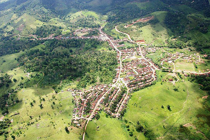 Mulher com covid-19 é presa por descumprir isolamento em cidade da Bahia