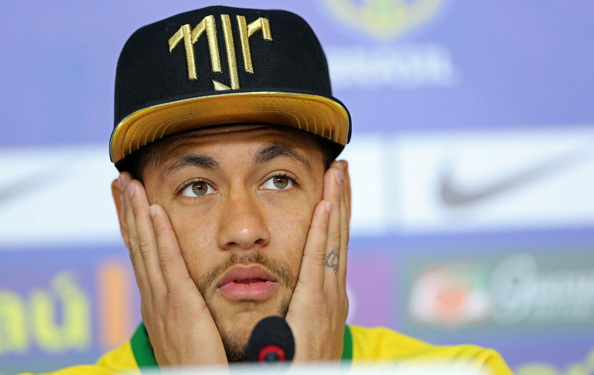 Dados de Neymar são usados para pedido do auxílio emergencial de R$ 600