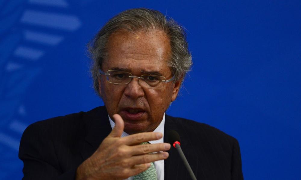Governo vai criar programa de renda mínima após a pandemia, diz Guedes