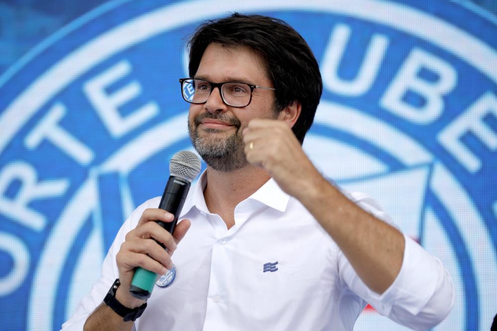 Recuperados da Covid-19 na Arena Fonte Nova vão ganhar camisa do Bahia, diz Bellintani