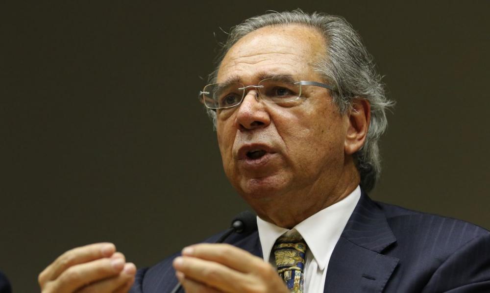 Guedes diz que ainda há estatais demais e dinheiro de menos para educação