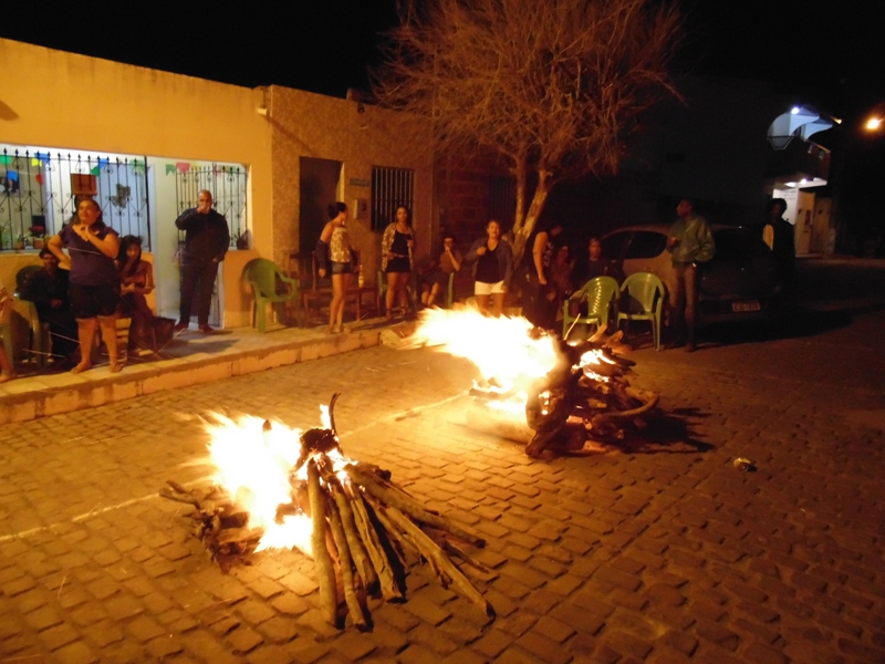 Prefeitura de Pojuca proíbe fogueiras e fogos de artifícios durante pandemia