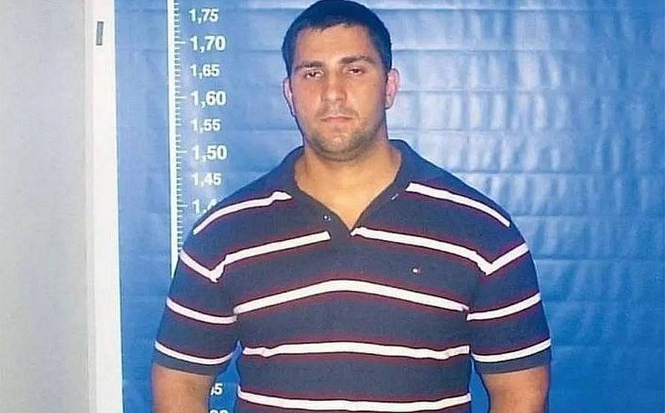 Adriano da Nóbrega transferiu mais de R$ 400 mil para Queiroz, estima MP