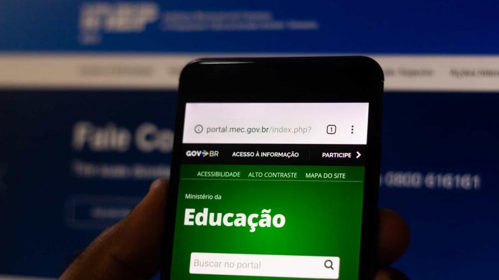 MEC define protocolo de segurança para volta às aulas
