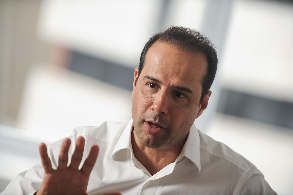 Fundador da Ricardo Eletro é preso em operação do MP