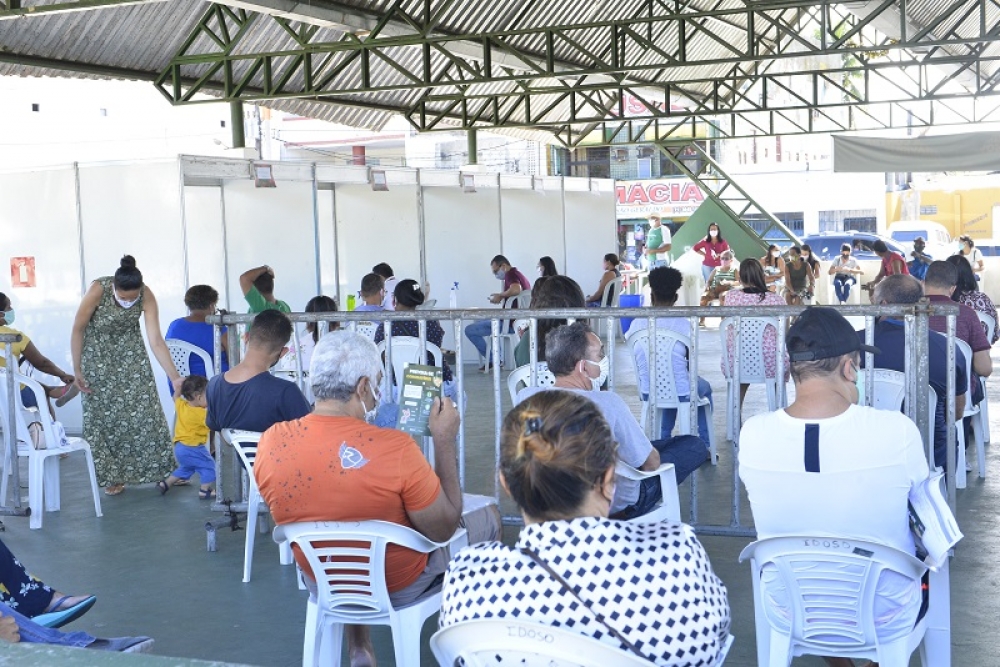 Prefeitura de Pojuca realiza testes rápidos na Praça ACM 