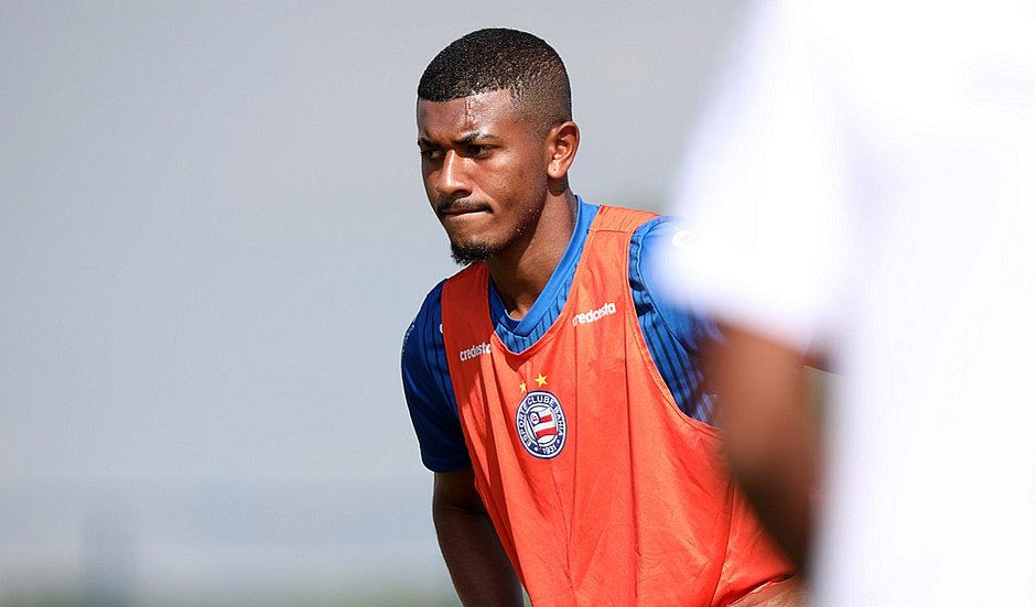 Bahia sobe mais nove jogadores ao time principal; veja quem são