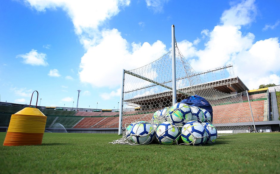 Em apenas seis dias, estádios baianos receberão 17 jogos
