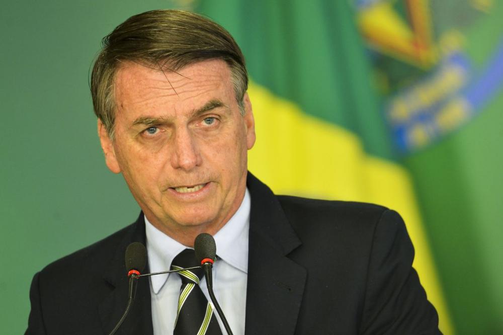 Bolsonaro muda discurso sobre cloroquina: ‘Não recomendo nada’