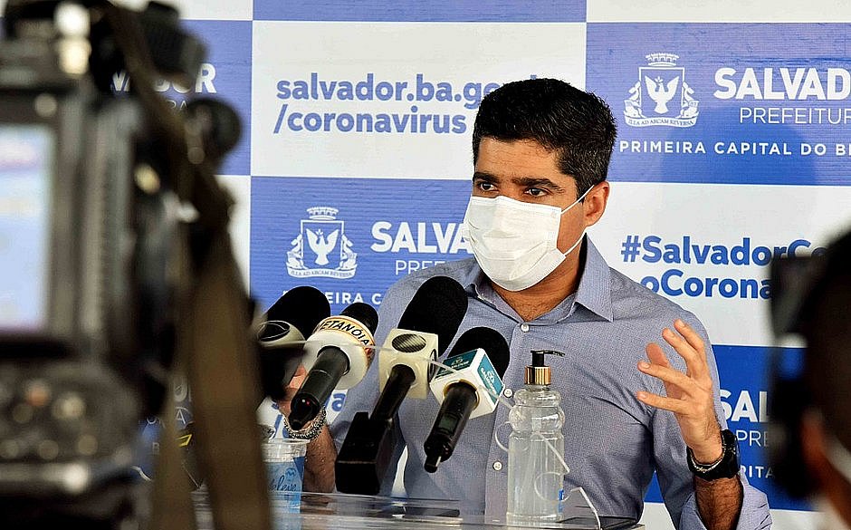 ACM Neto diz que ‘muito provavelmente’ vai suspender Réveillon e outras festas do Verão 