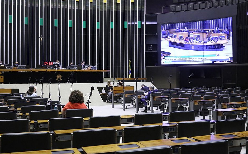 Câmara dos Deputados aprova PEC do novo Fundeb em 2º turno
