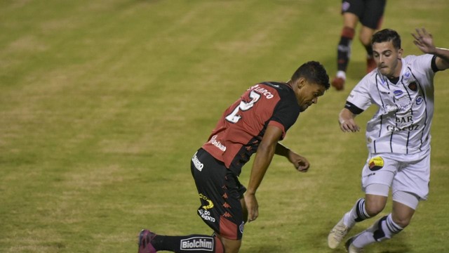 Vitória empata com o Botafogo-PB e se classifica para as quartas de final do Nordestão