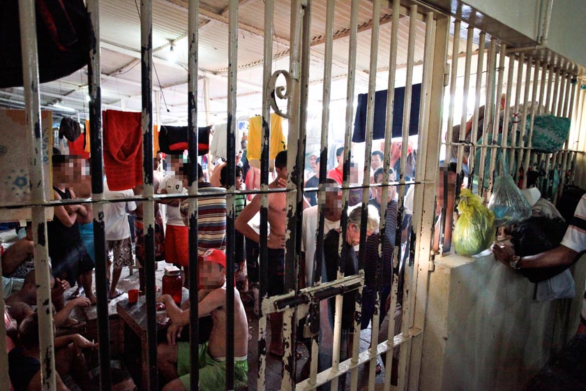 Casos de Covid-19 em presídios aumentam 100% em um mês