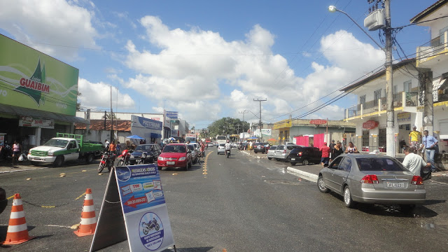 Prefeita de Dias d’Ávila autoriza reabertura do comércio nesta segunda-feira (27)