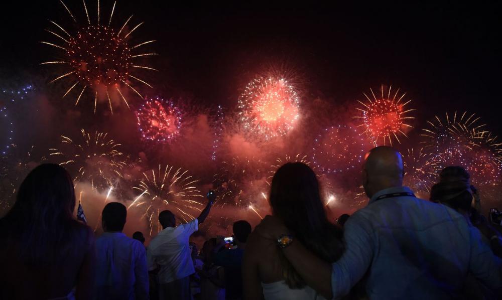 Rio de Janeiro diz que festa de réveillon é inviável sem vacina contra covid-19 