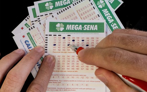 Mega-Sena pode pagar hoje R$ 6,6 milhões