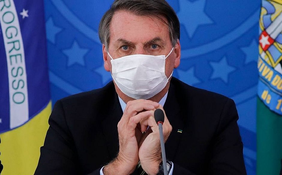 Bolsonaro está com infecção pulmonar após se recuperar da covid-19