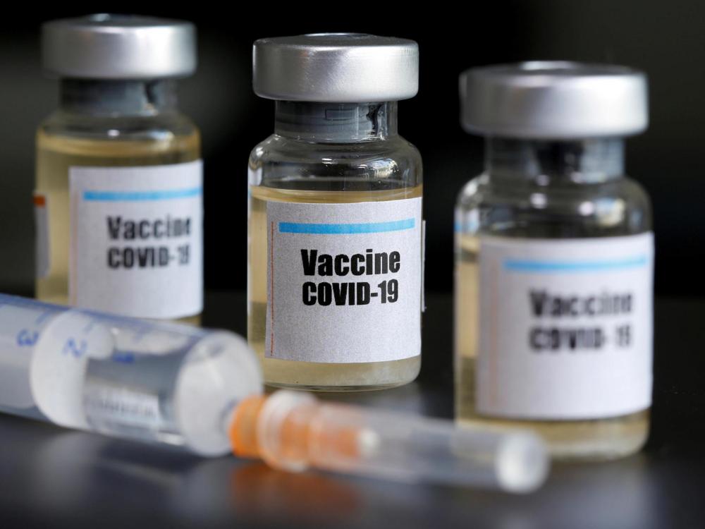 Governo prepara MP para pagar 100 milhões de doses da vacina de Oxford