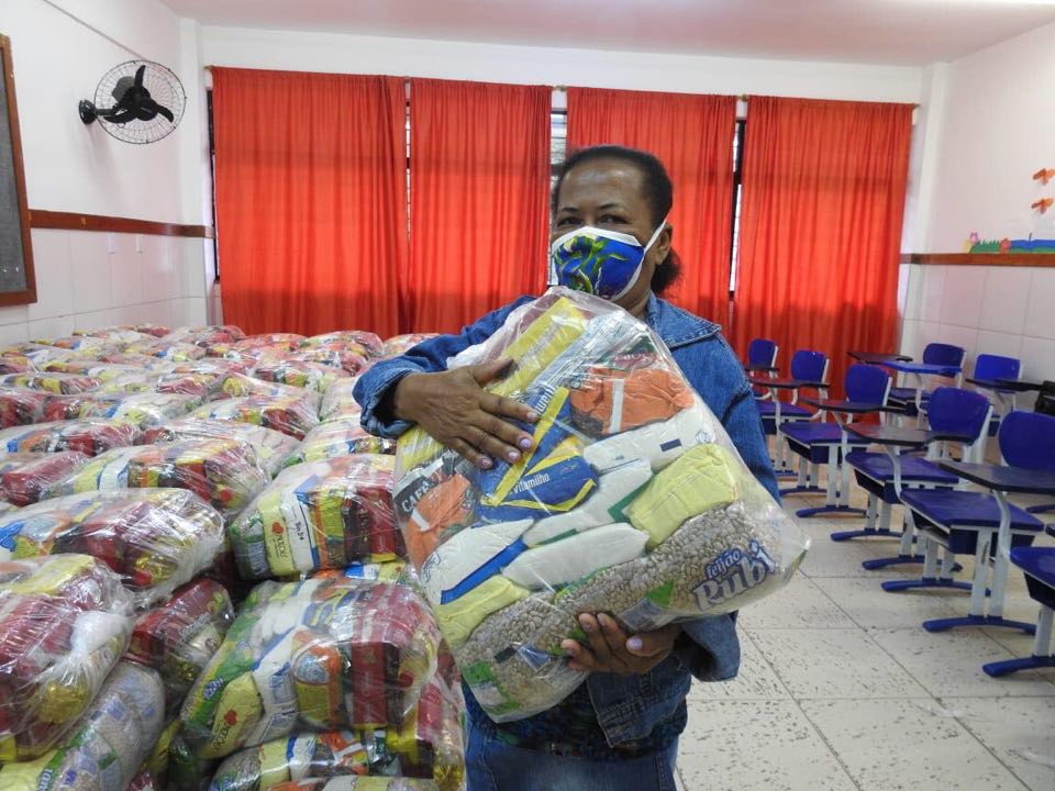Secaso inicia entrega de cestas e ação informativa no Sempre Verde
