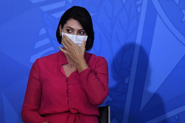 Avó de Michelle Bolsonaro morre vítima da covid-19 em hospital no DF